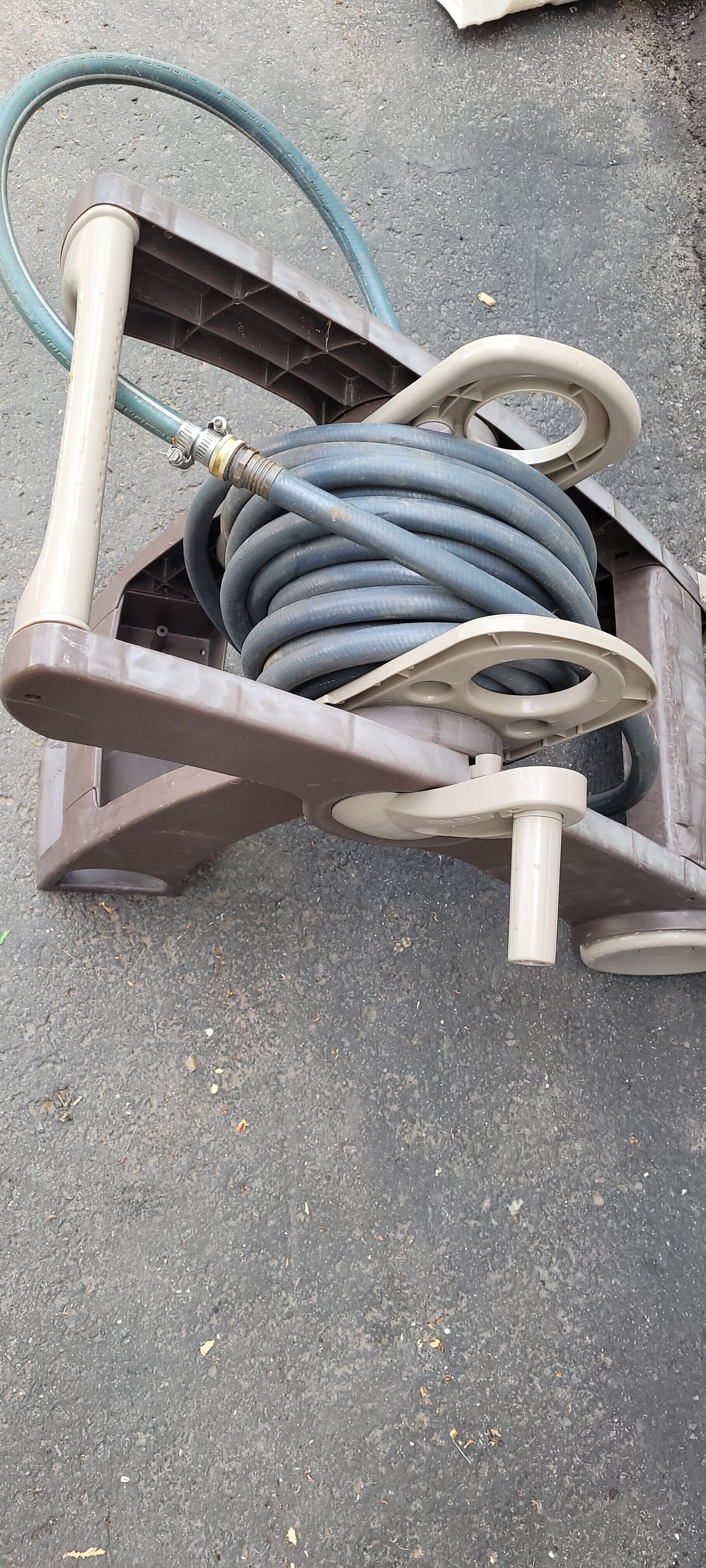 Dévidoir sur roues Ames