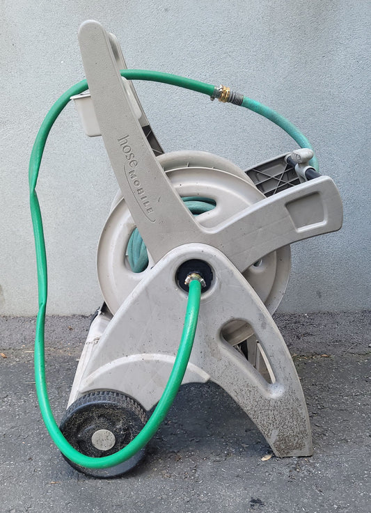 Dévidoir sur roues Suncast