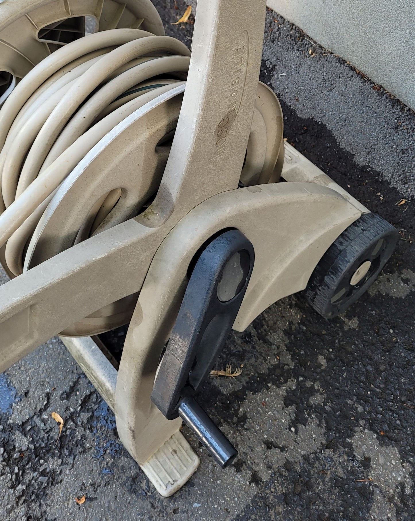Dévidoir sur roues Suncast