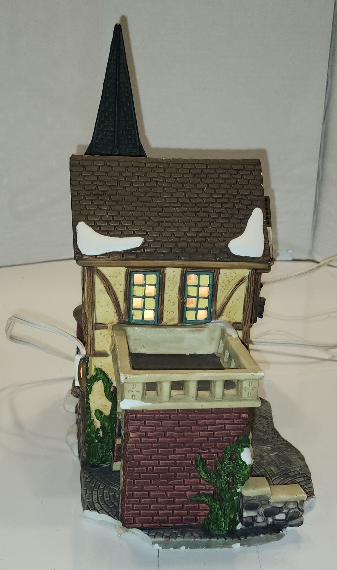 Maison en céramique pour village