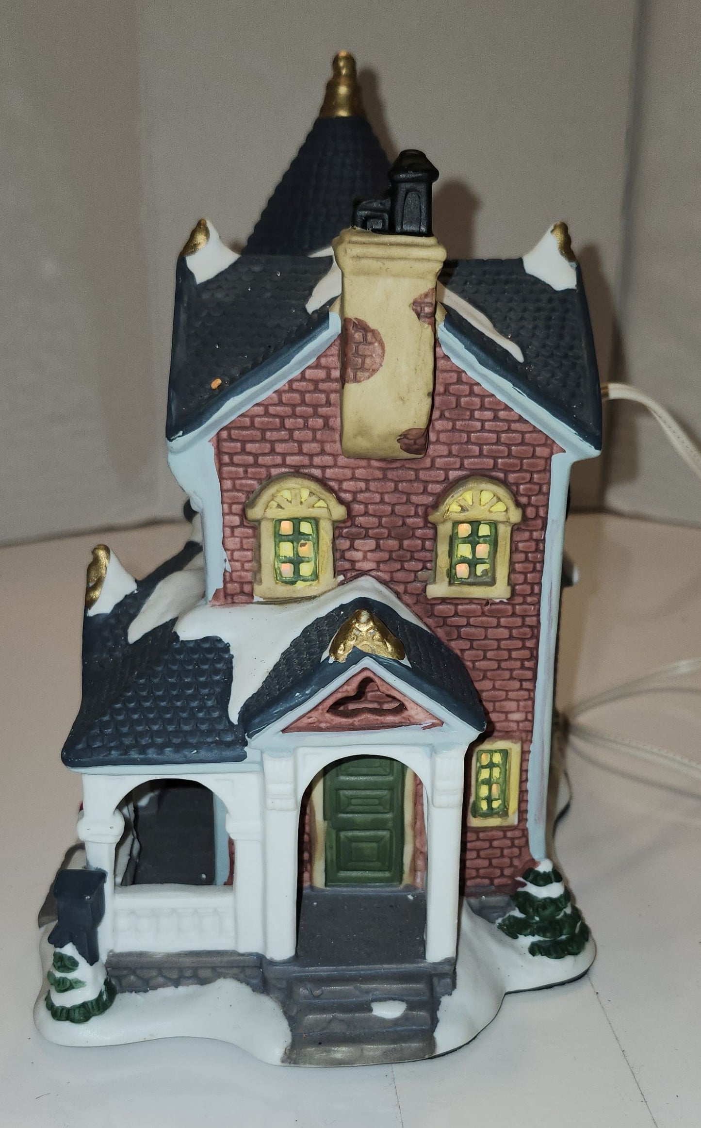 Maison en céramique pour village