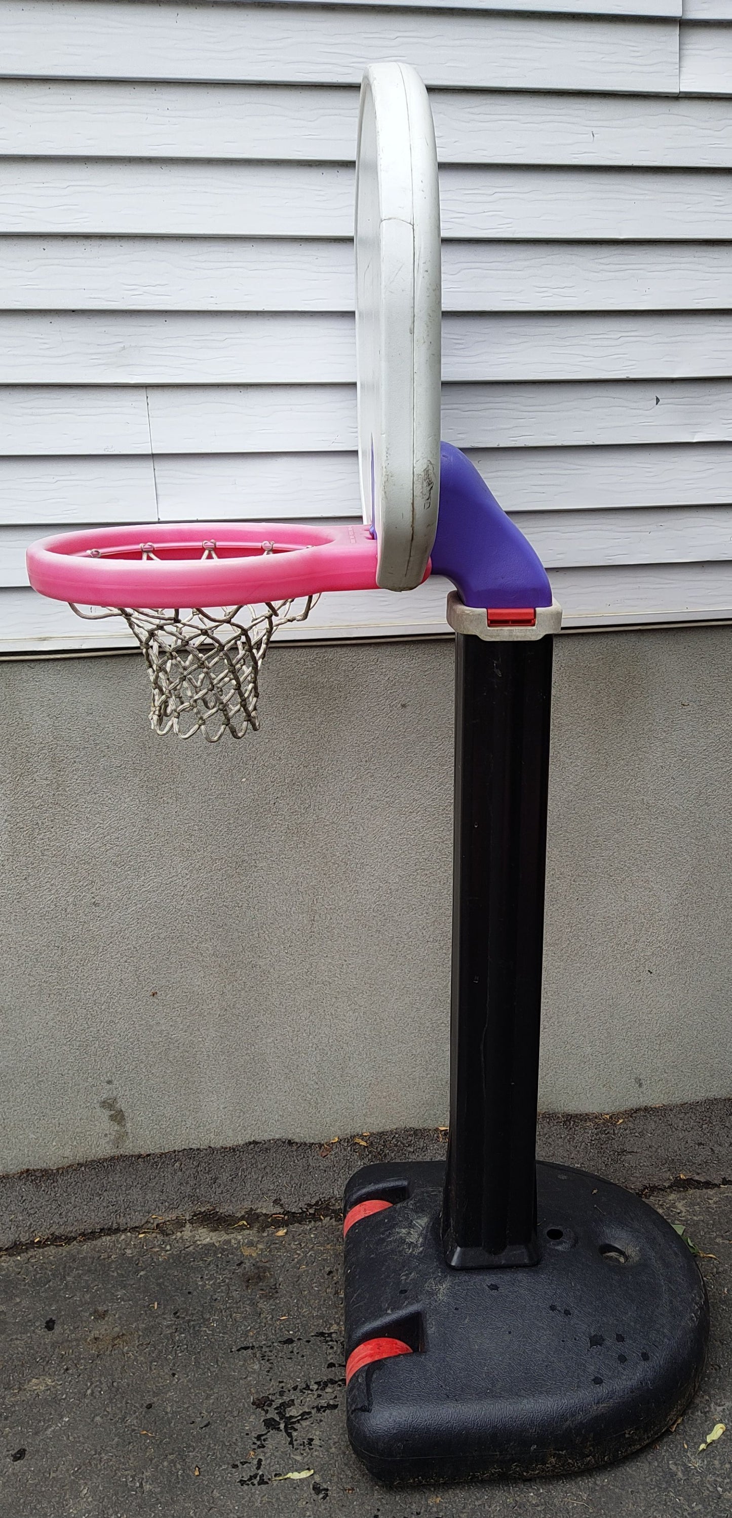 Panier de basketball ajustable Little Tikes