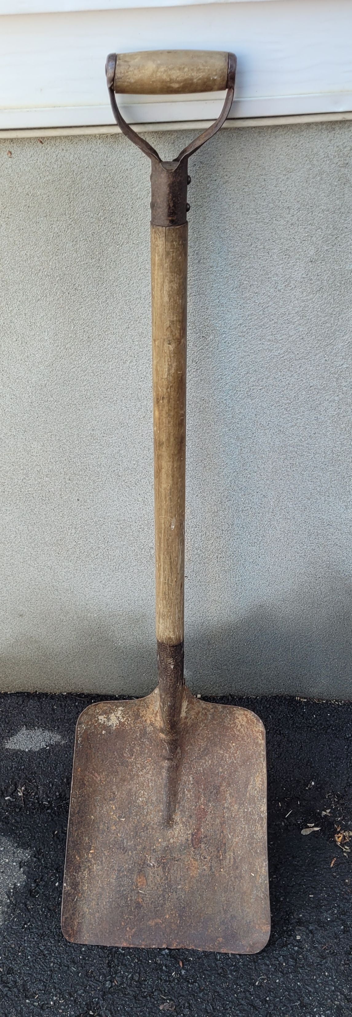 Pelle carrée 46''