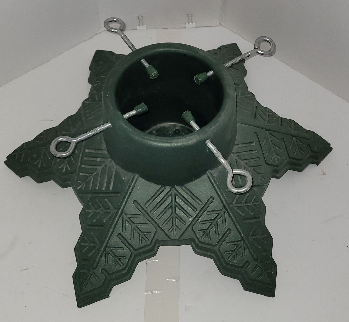 Pied en plastique en forme d'étoile pour sapin naturel