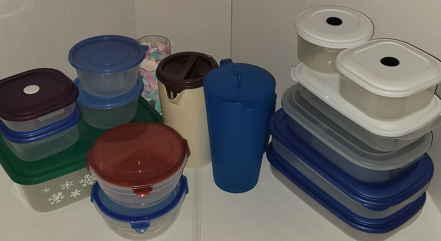 Plats de plastique divers