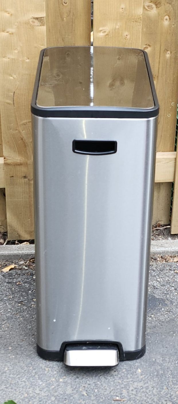 Poubelle de cuisine 30 litres