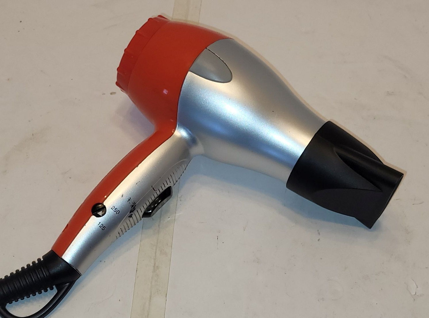 Sèche-cheveux Avanti