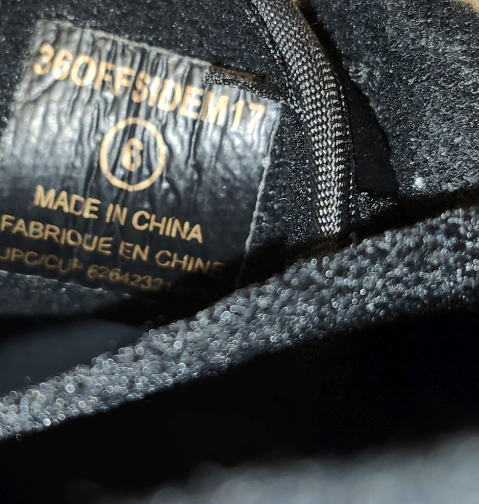 Souliers de soccer enfant grandeur 5