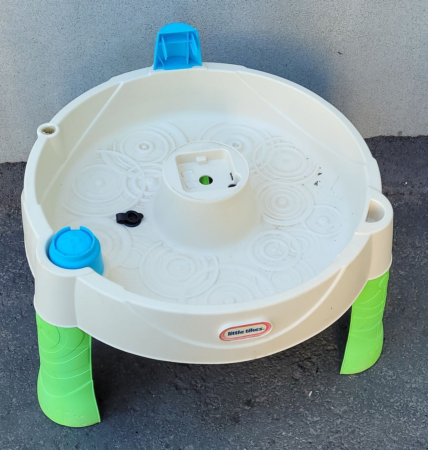 Table d'eau Little Tikes