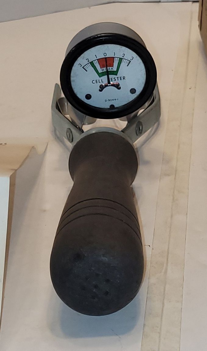 Vérificateur à batteries