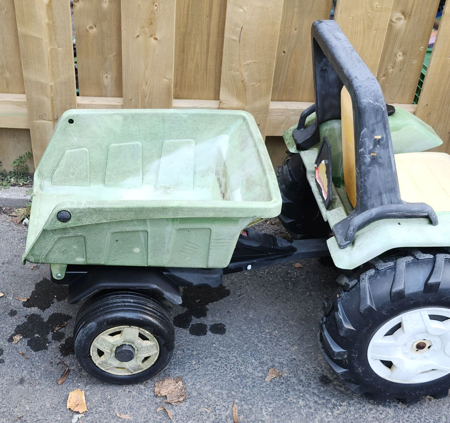 Tracteur à pédales John Deere