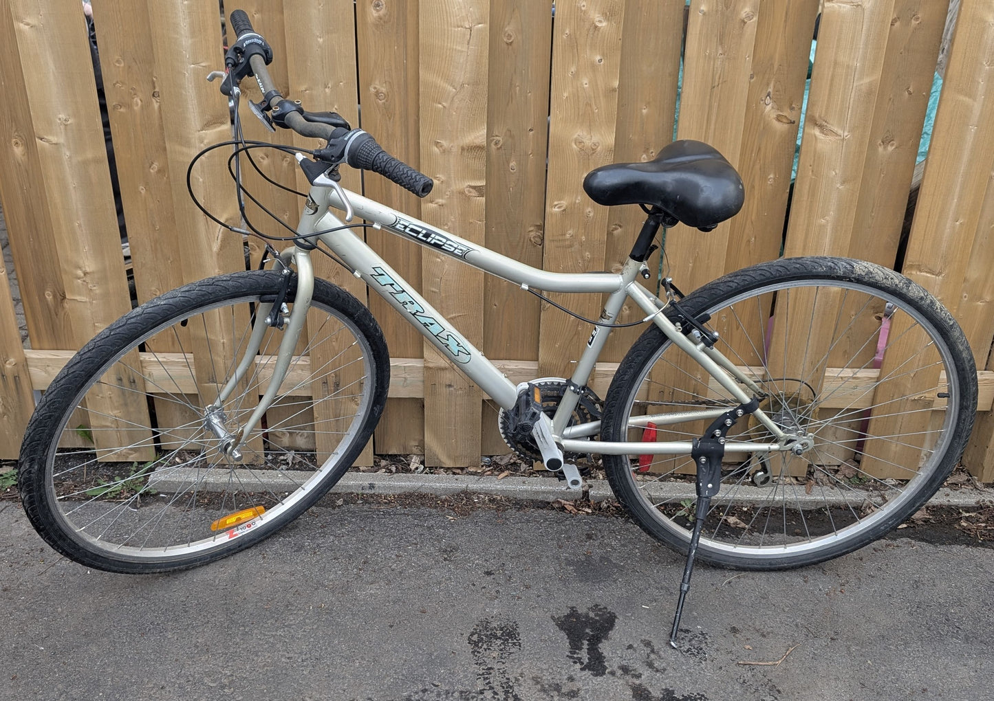 Vélo 700 x 38C Trax Eclipse
