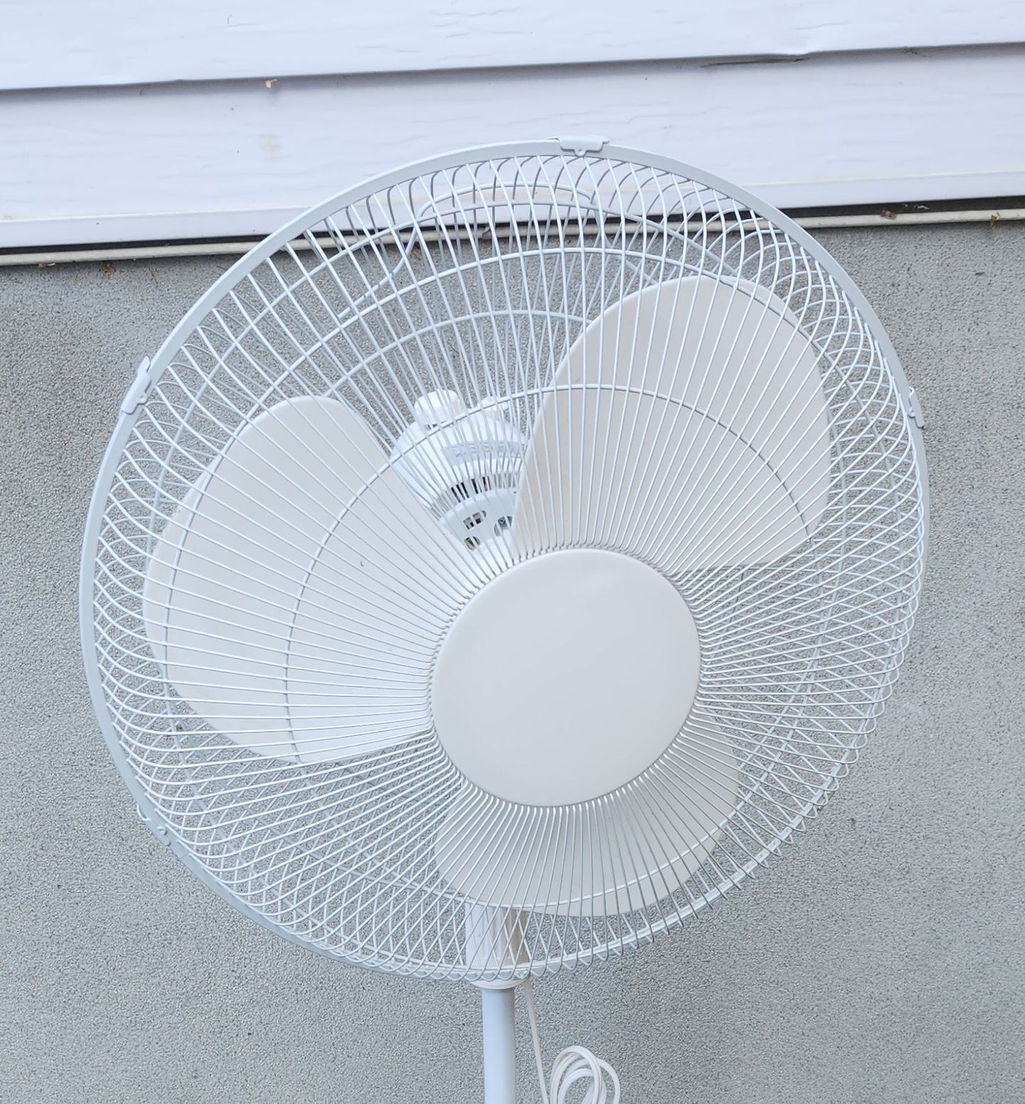 Ventilateur sur pied Intertek