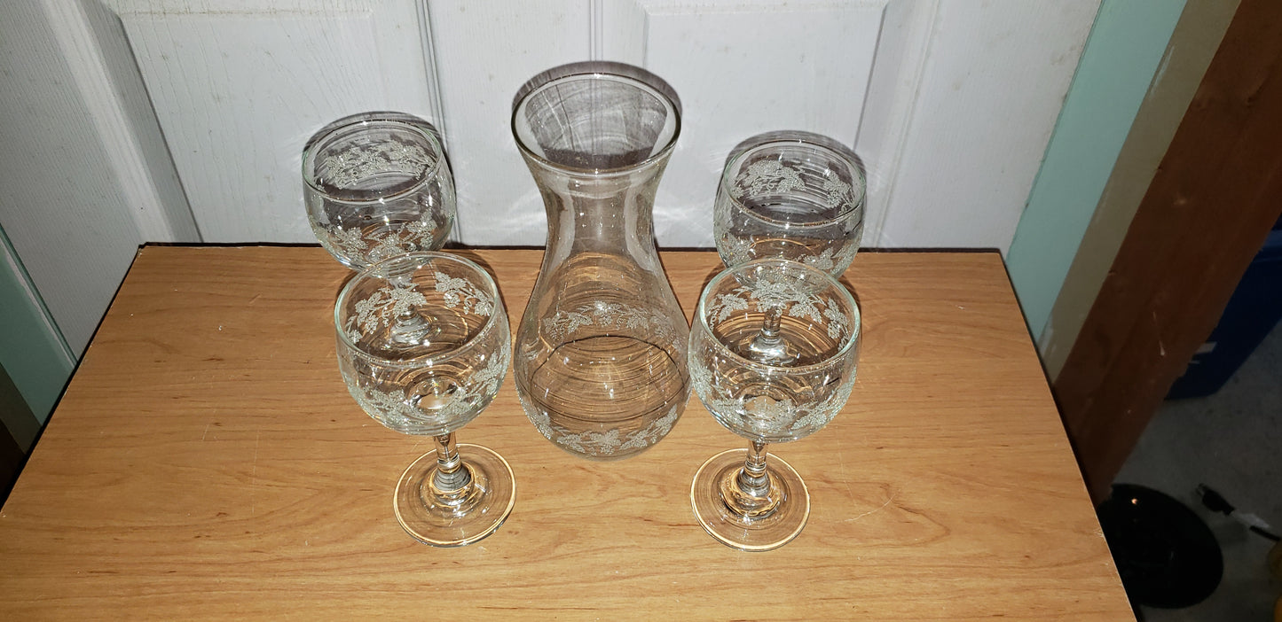 Carafe et coupe