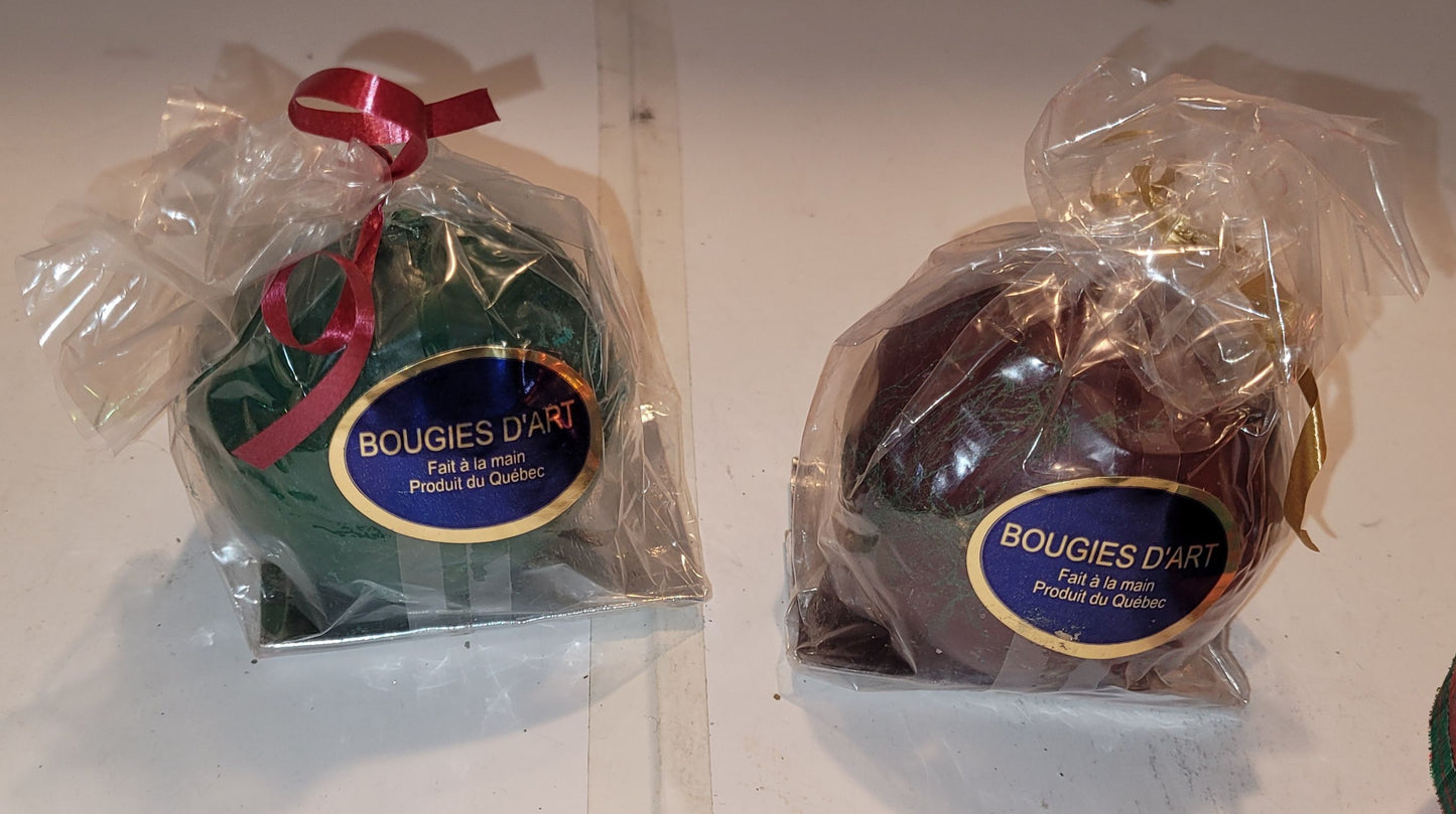 Chandelle en boule de Noël