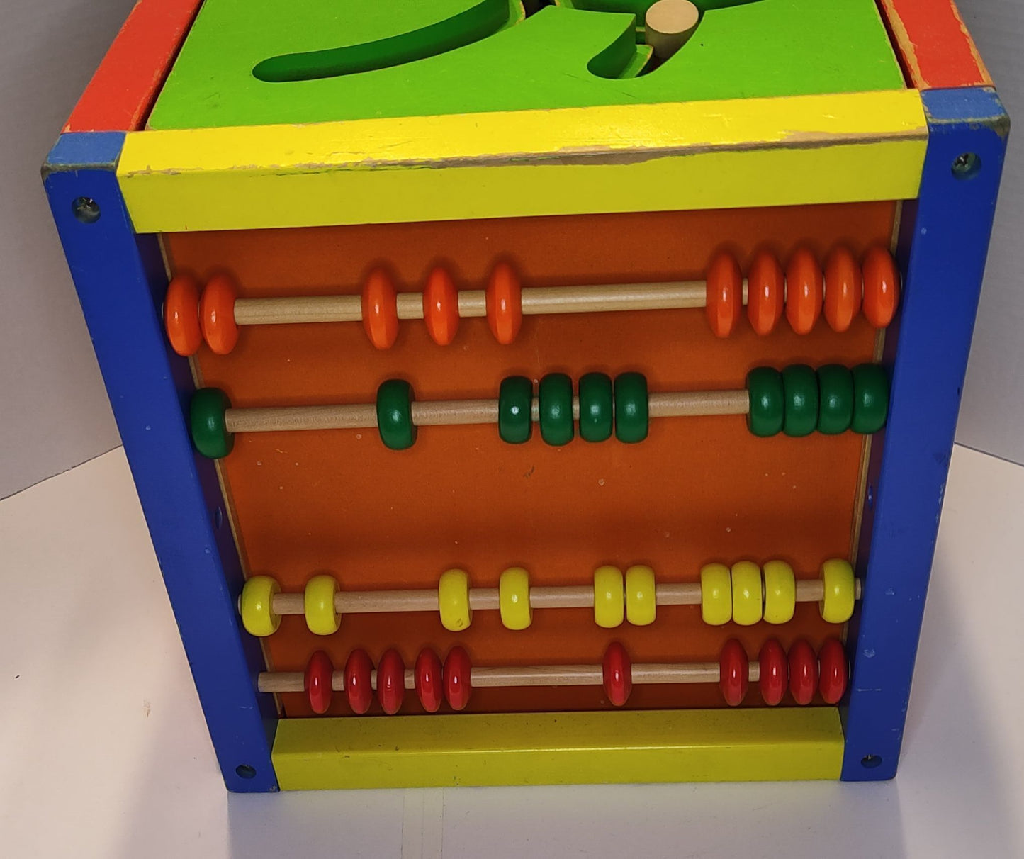 Cube d'activités 5 en 1 en bois