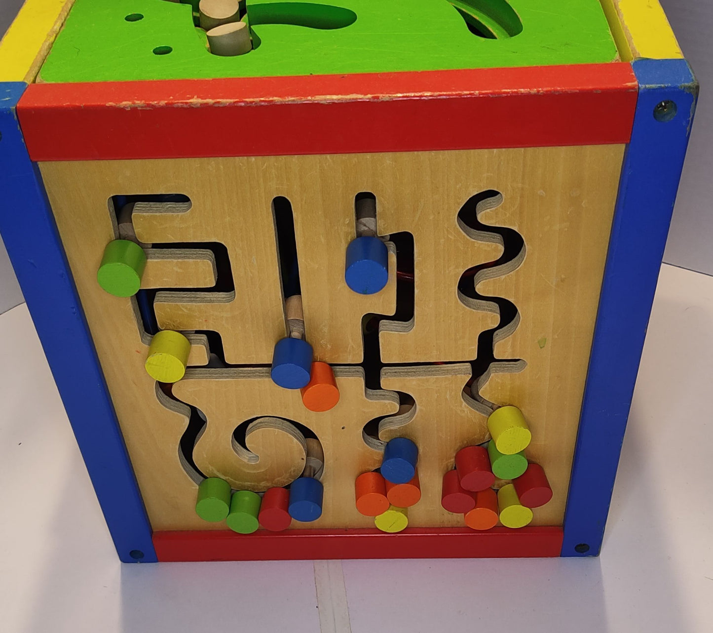 Cube d'activités 5 en 1 en bois