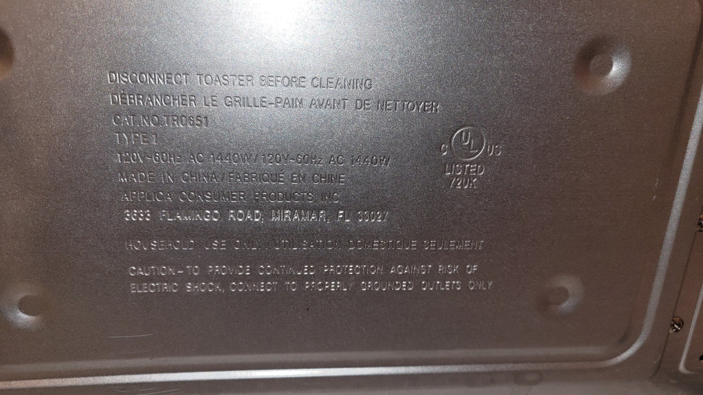 Four de comptoir Black N'Decker