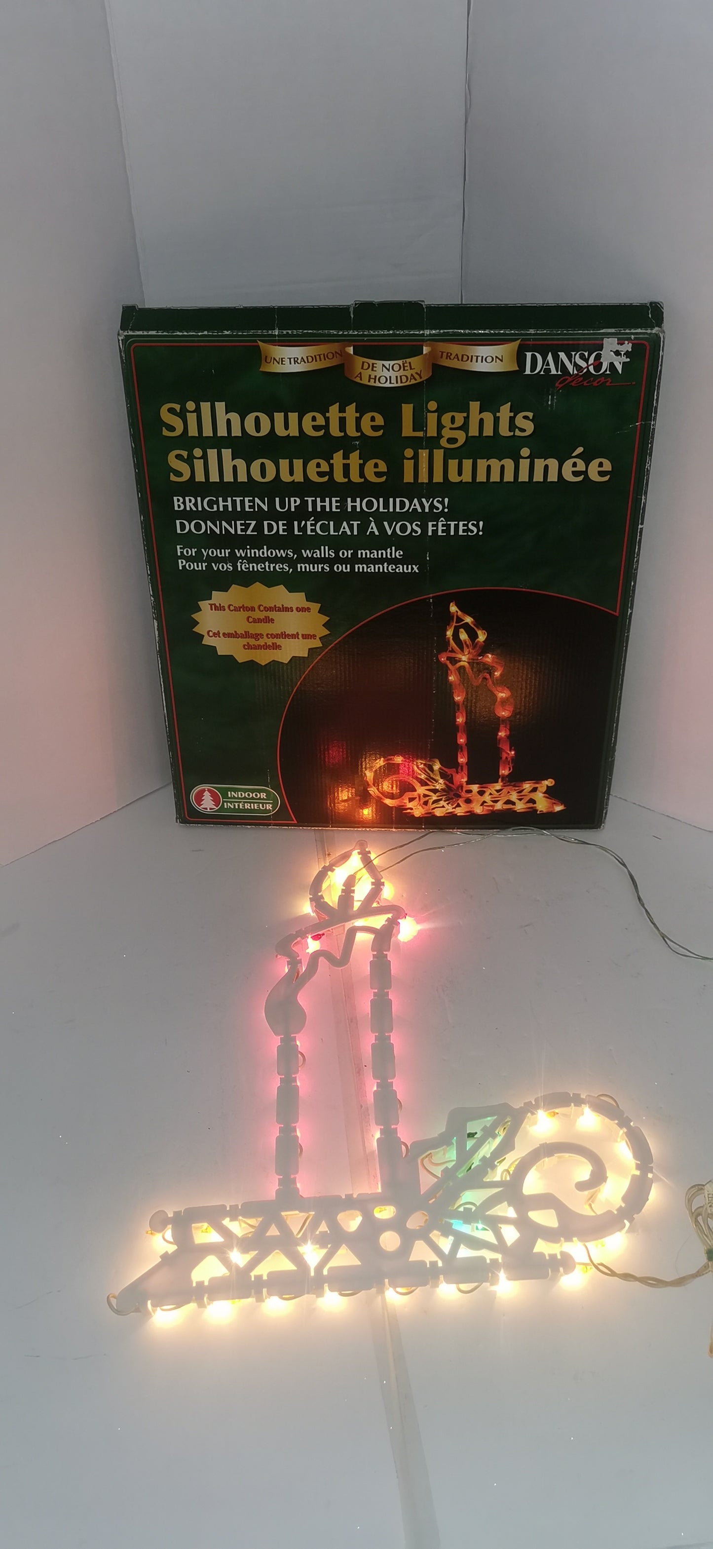 Silhouette illuminée Chandelle