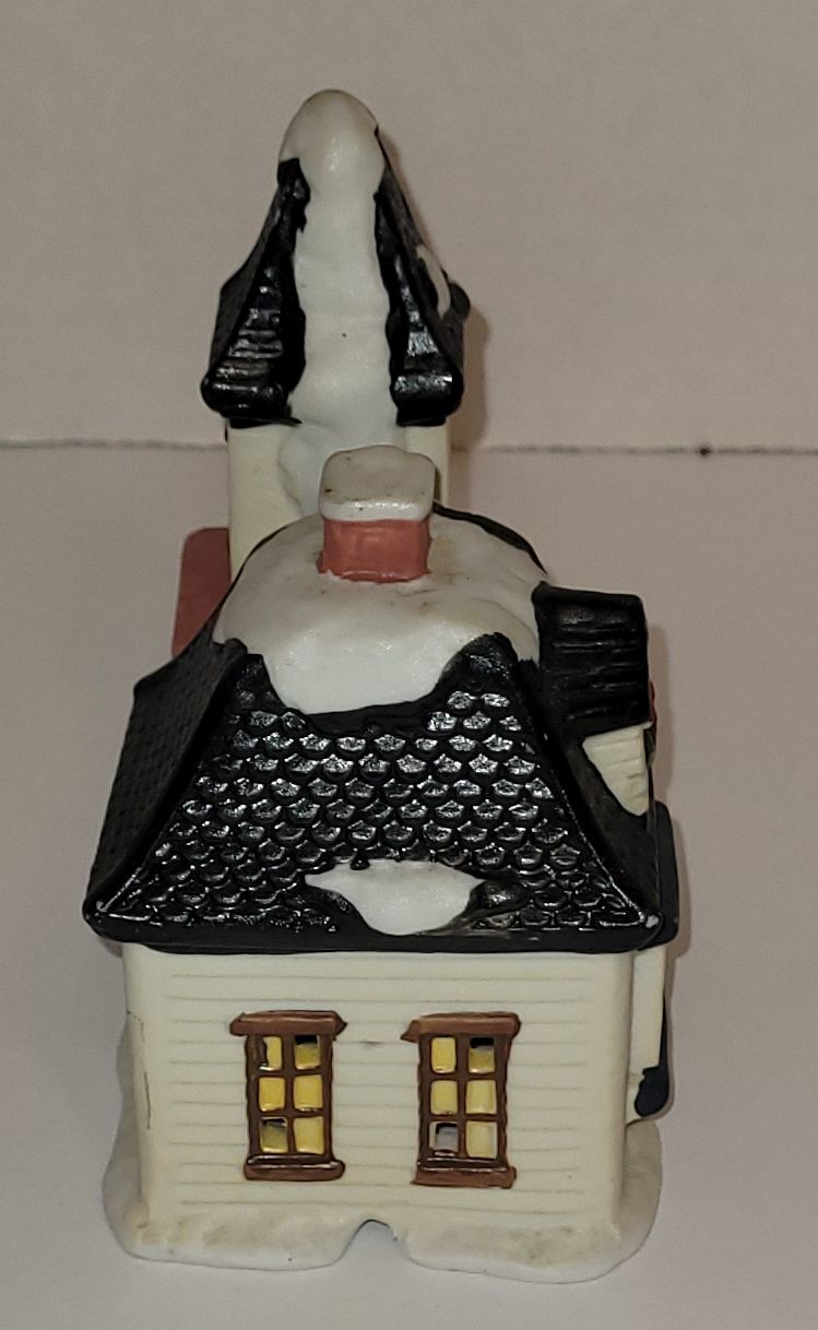 Maison en céramique pour village