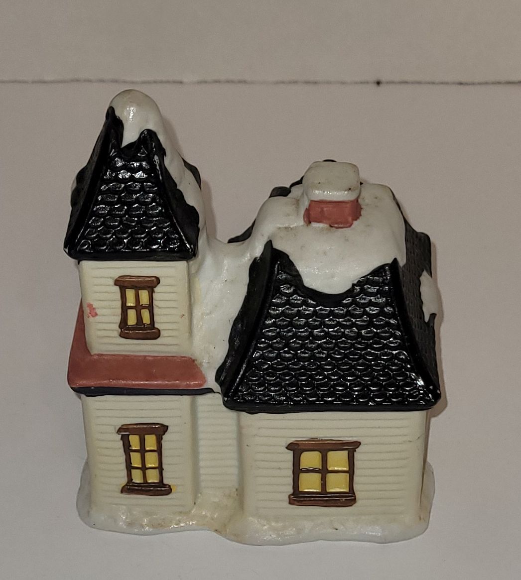Maison en céramique pour village