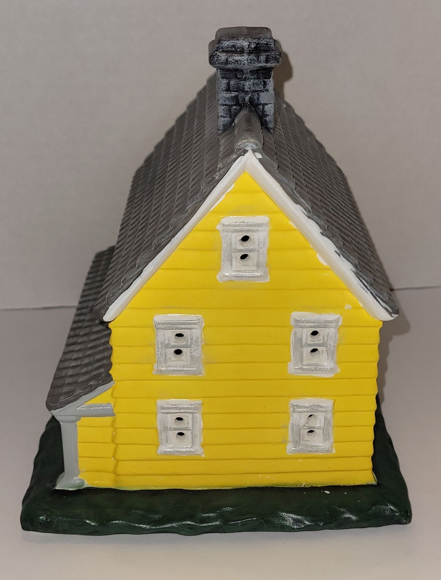 Maison en céramique pour village