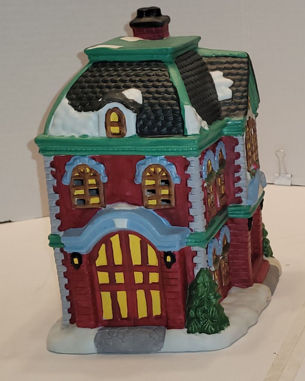 Maison en céramique pour village- Restaurant