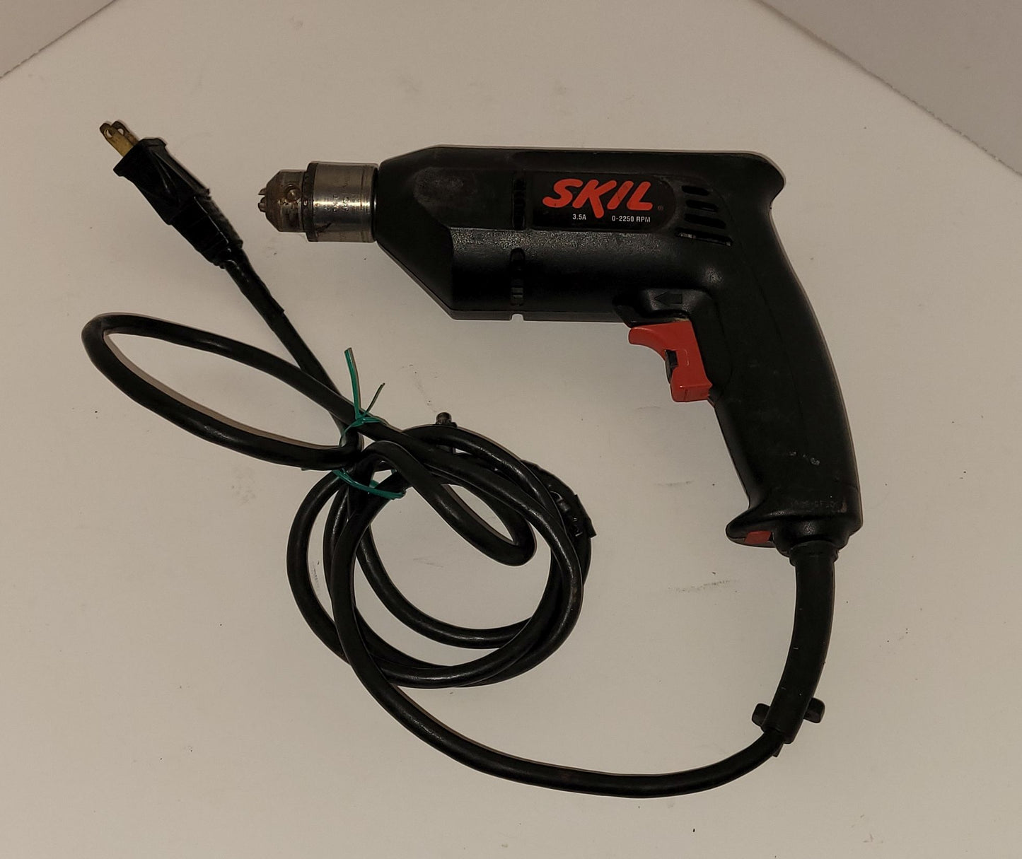 Perceuse électrique 3/8'' Skill