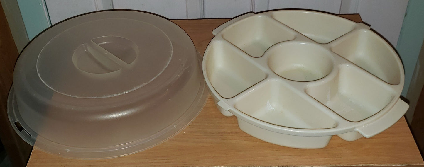 Plat pour réception Rubbermaid