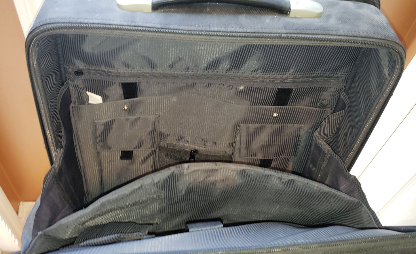 Sac pour portable et mini-bureau