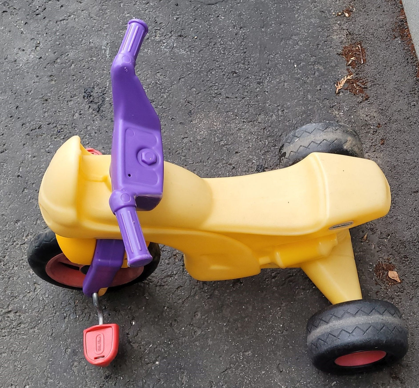 Tricycle / Scooter Little Tikes