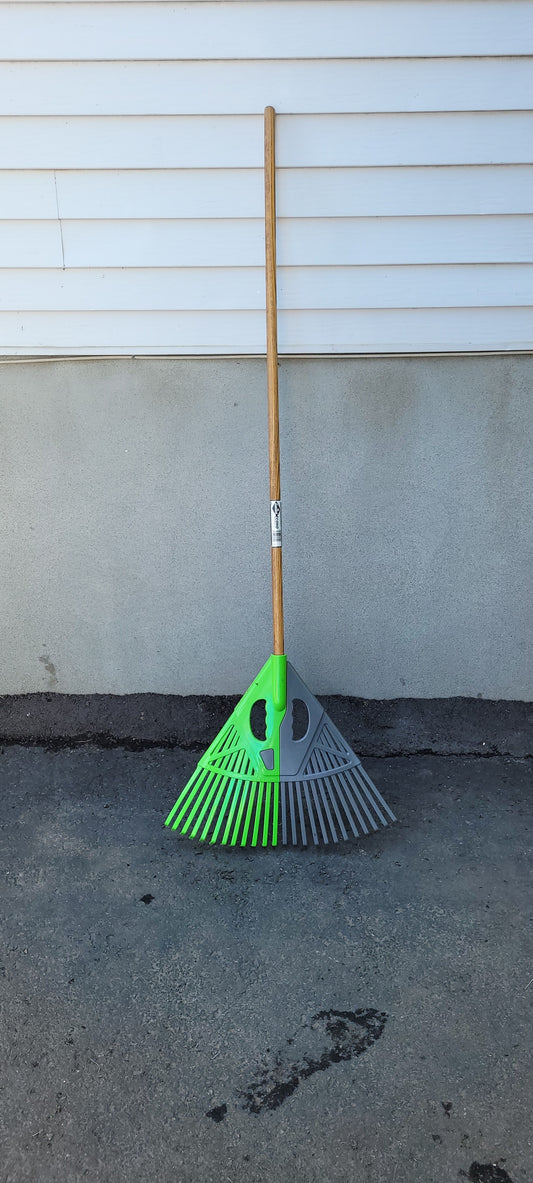 Balai à feuilles en plastique 21''