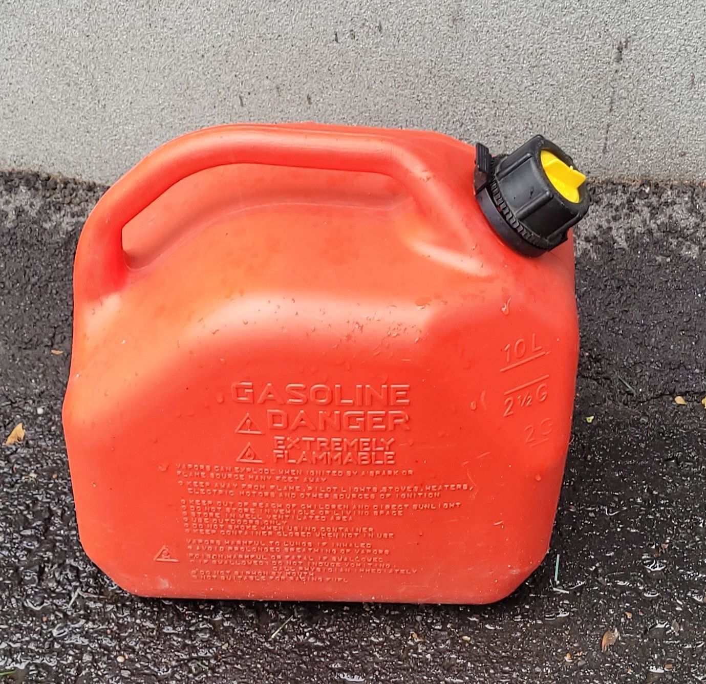 Bidon à essence 10 L (2.5 gallons)