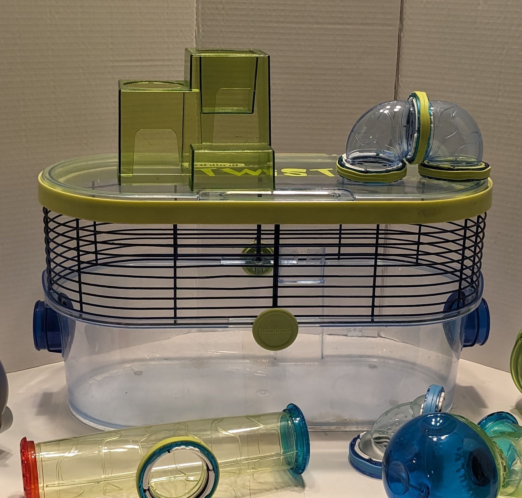 Habitrail twist hamster abnormal cage