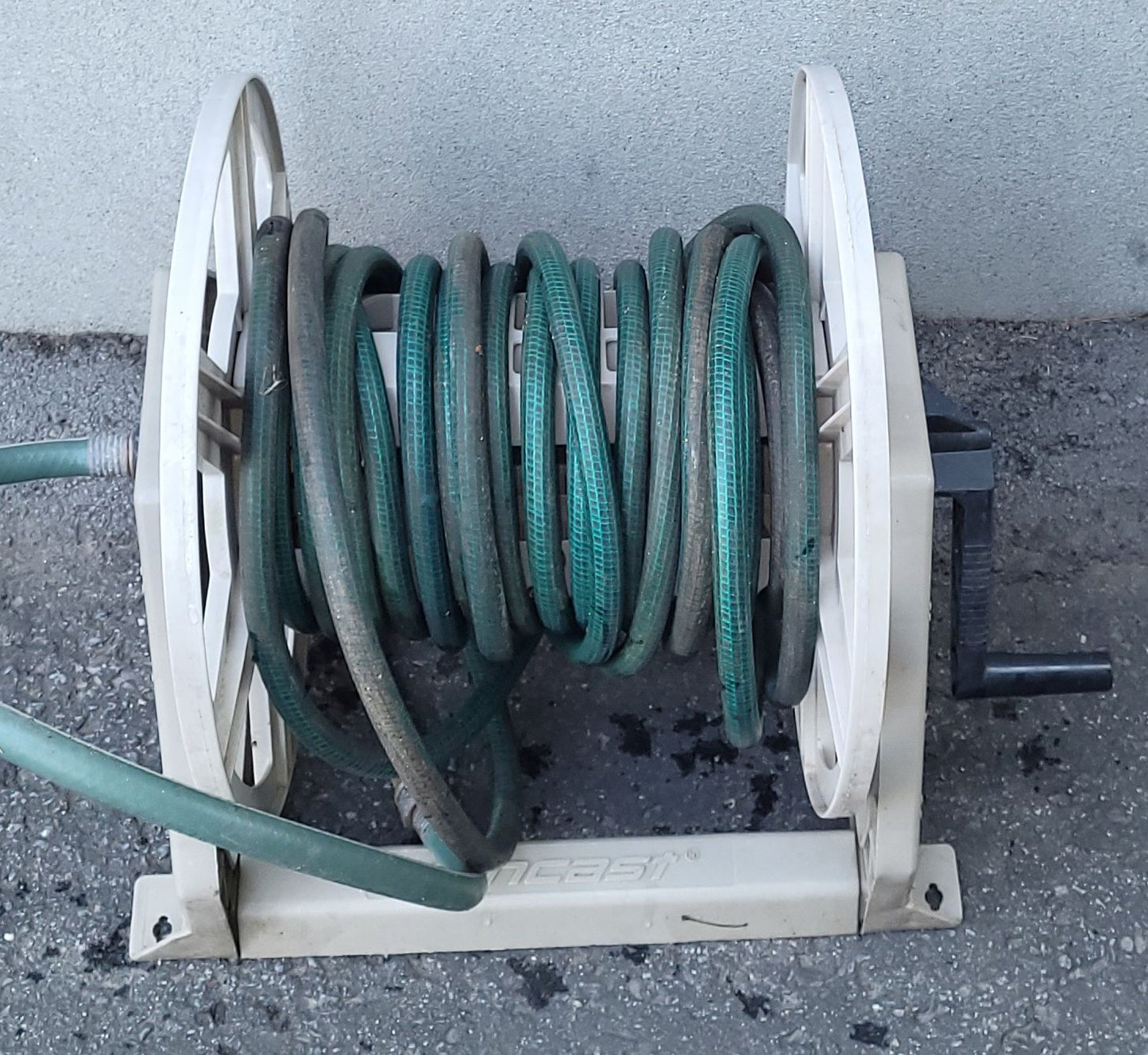 Dévidoir mural Suncast Hose Hangler