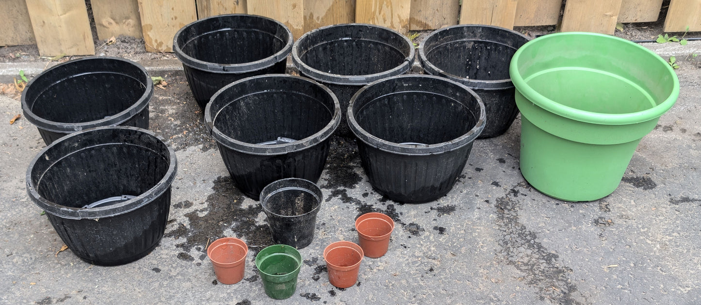 Pot à fleur en plastique