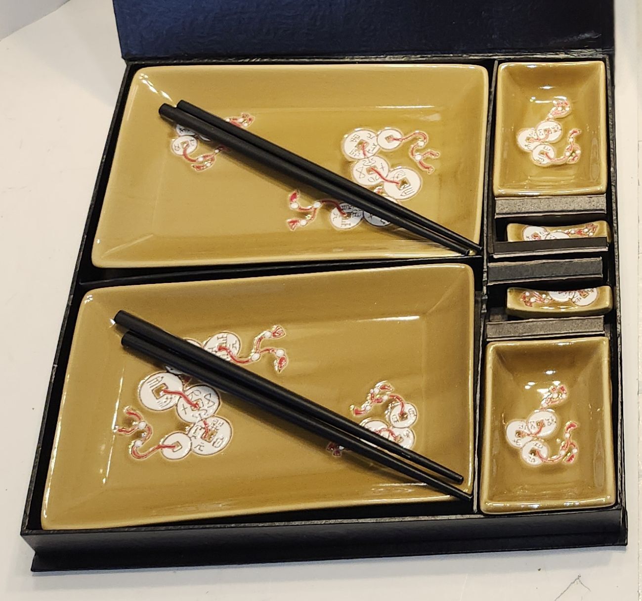 Ensemble d'assiette pour sushi