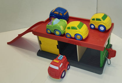 Garage avec voiture