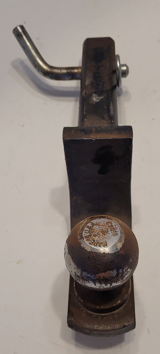 Hitch 1-1/4'' avec boule 2''