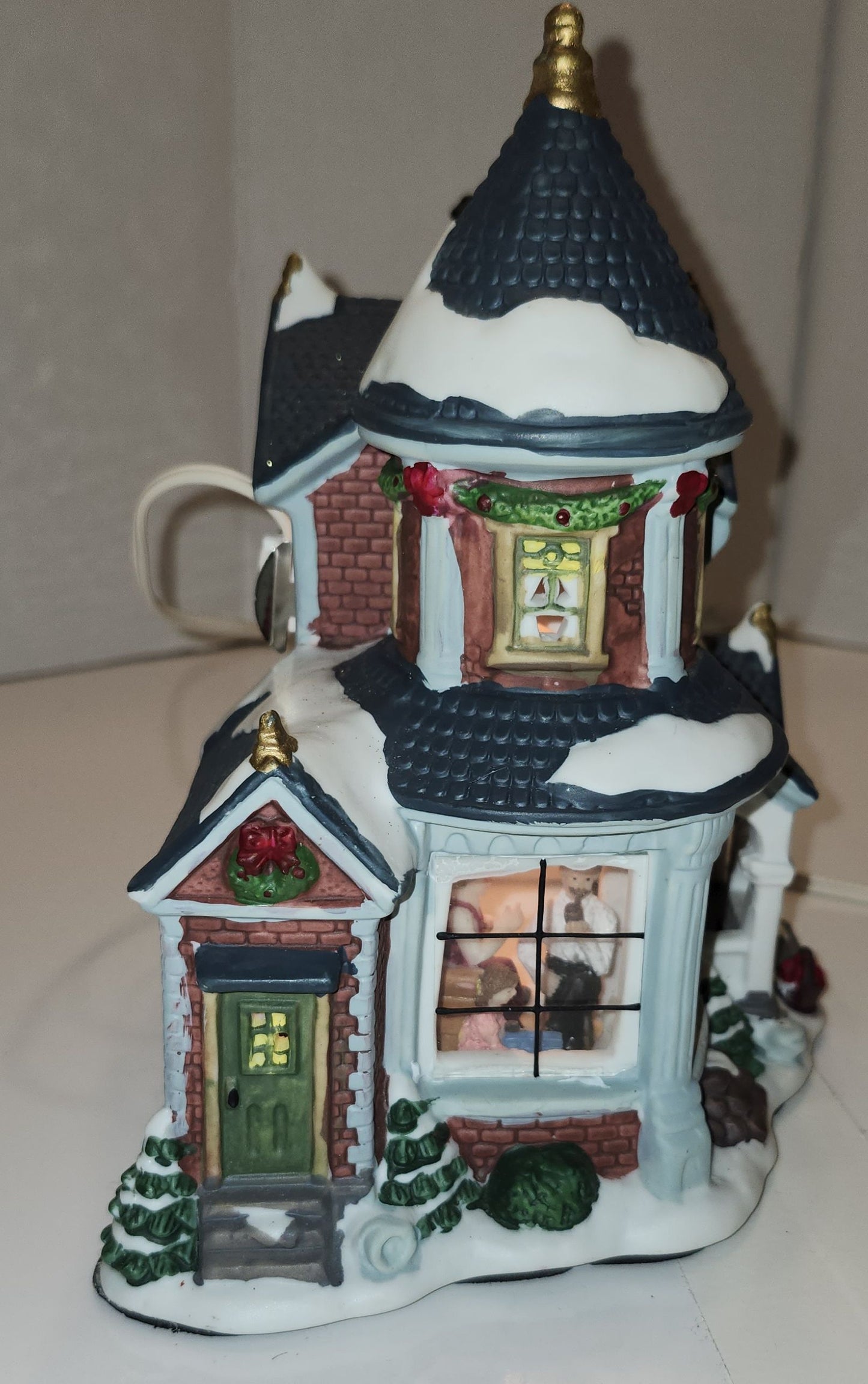 Maison en céramique pour village