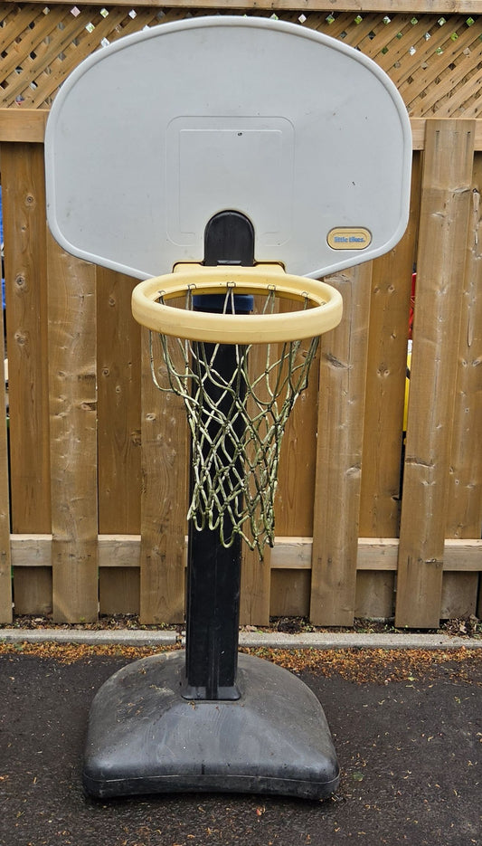 Panier de basketball ajustable Little Tikes