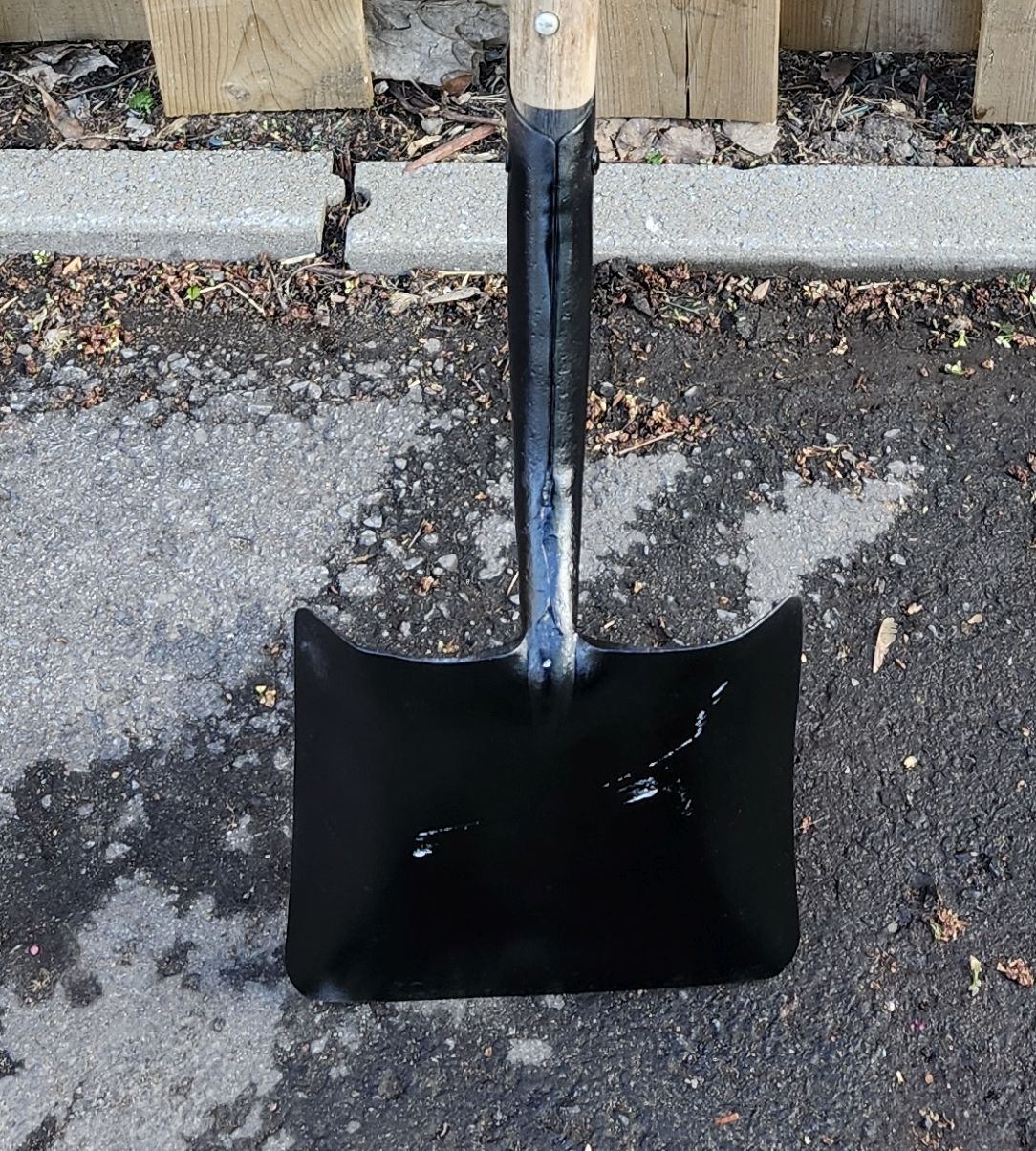 Pelle carrée 46''