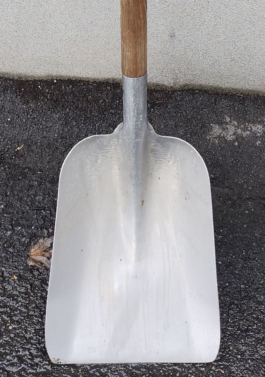 Pelle carrée 39''
