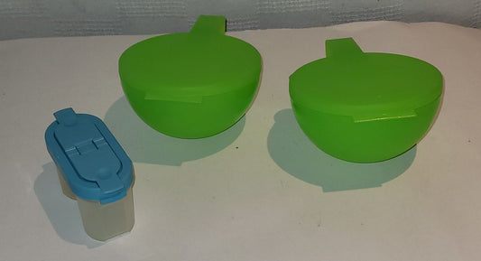 Plats en plastique Tupperware