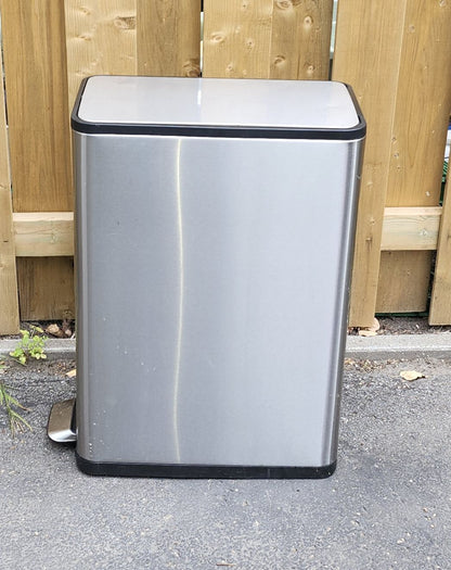 Poubelle de cuisine 30 litres