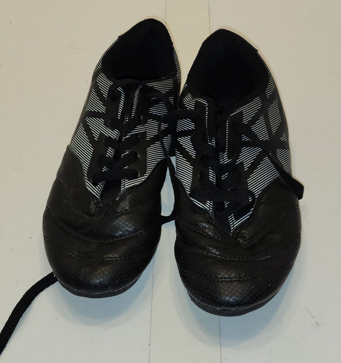 Souliers de soccer enfant grandeur 5