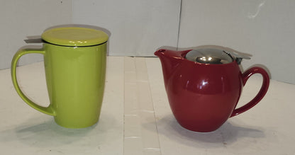 Théière avec tasse