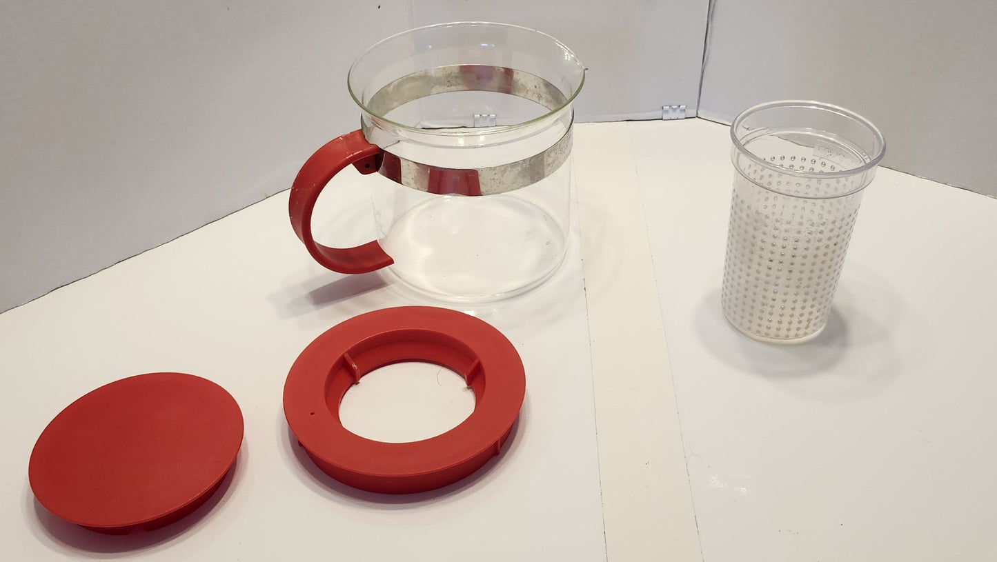 Théière en verre avec infuseur