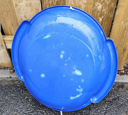 Luge en plastique rond