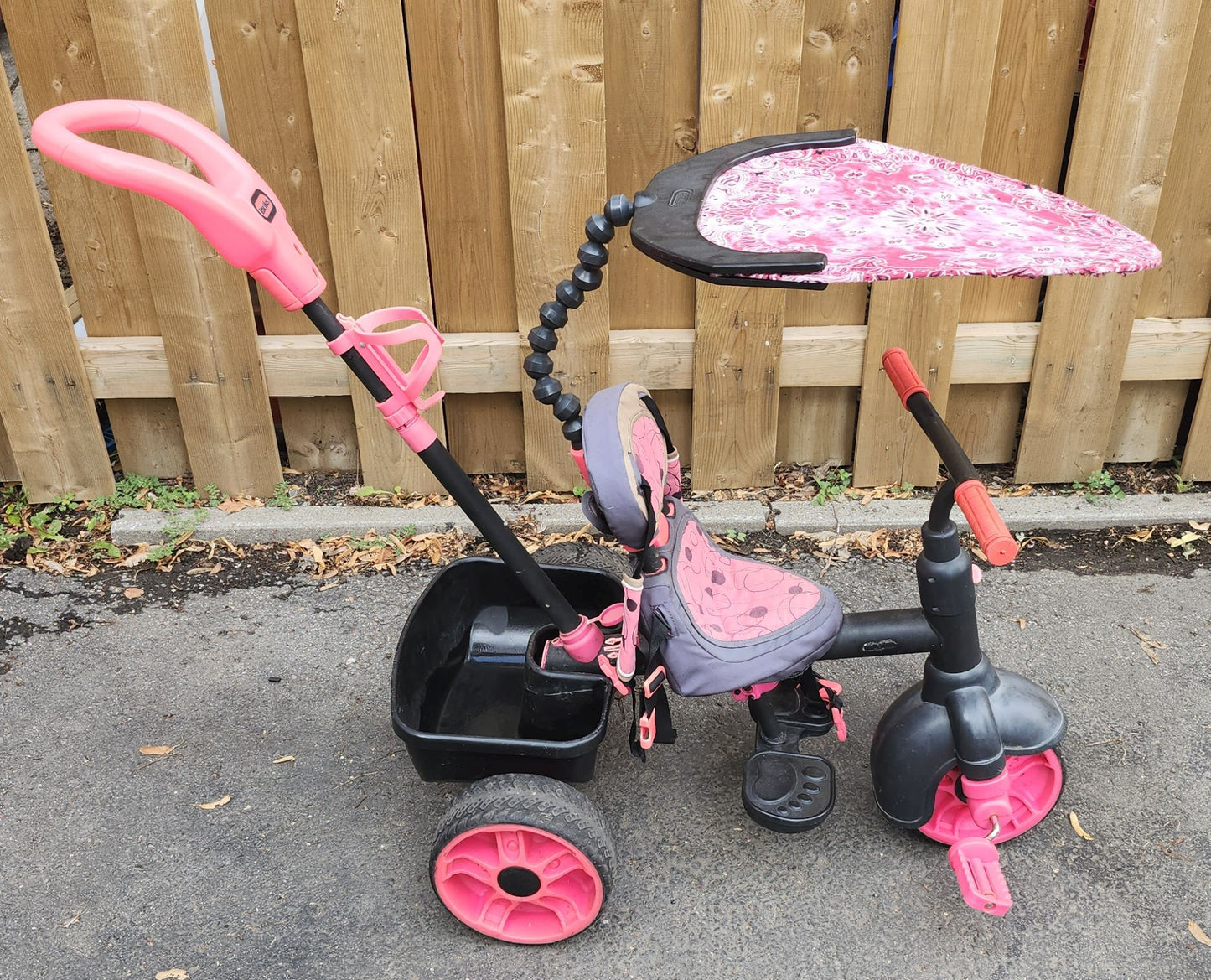 Tricycle Little Tikes